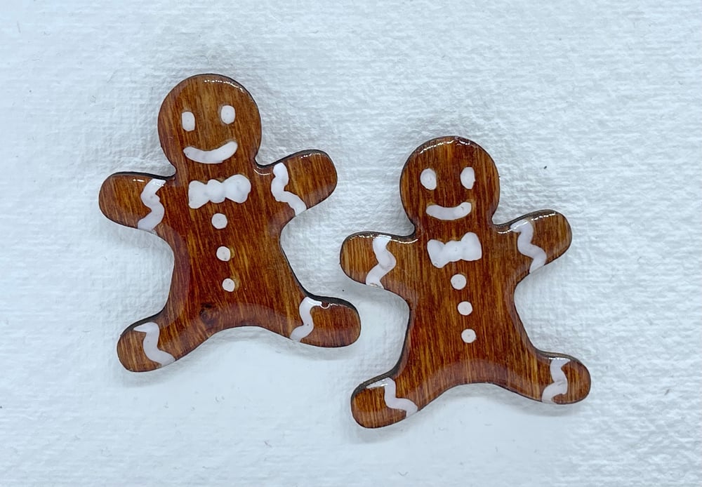 Image of Gingerbread studs