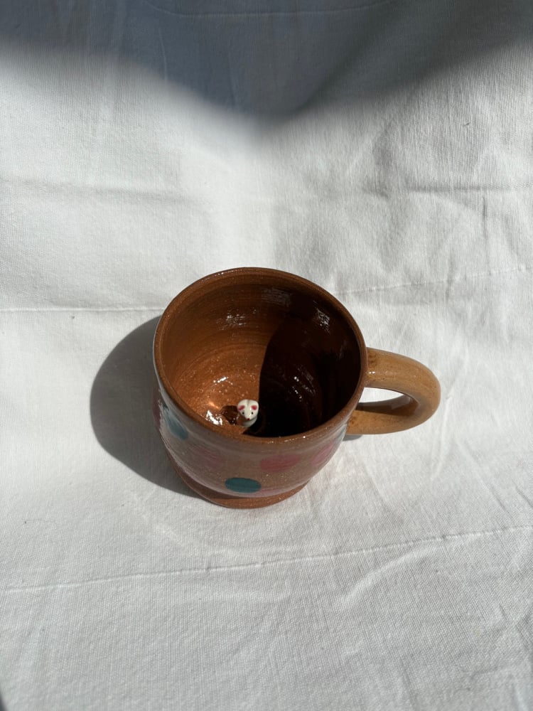 Image of mouse cup polka dots 1