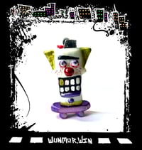 Image 1 of Tumo Lighter Case: Green Uni