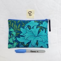 Image 3 of William Morris Pouch No.8