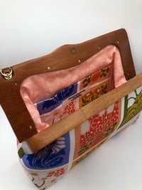 Image 3 of Flower Pot Clutch