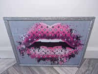 Image 1 of PINK GLOSS LIPS