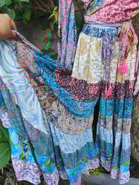 Image 6 of Patchwork trousers / Culottes pink tassle