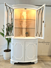 Image 5 of Double Corner Drinks Cabinet in white with Light and Lining