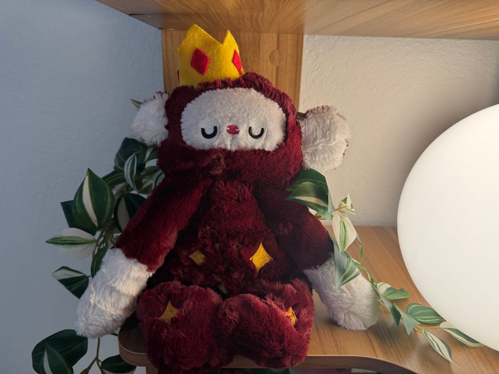 Image of Rachel, Queen of the Plushies