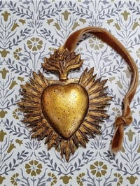 Image 1 of Sacred Heart on Velvet Ribbon