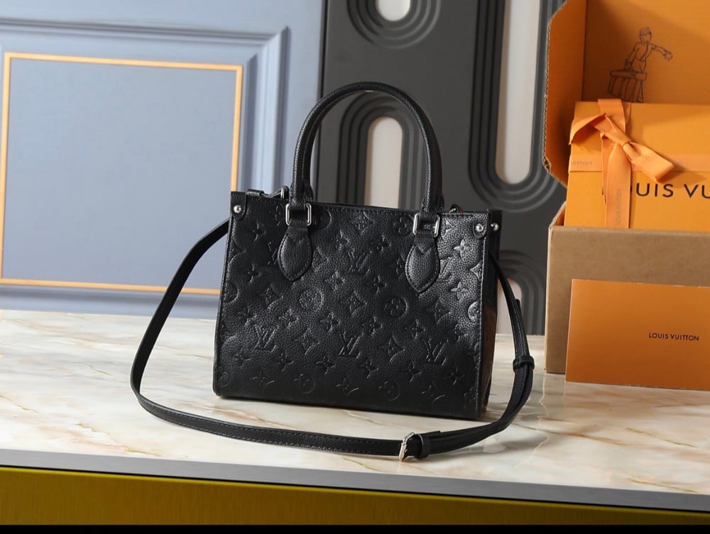 Black LV 