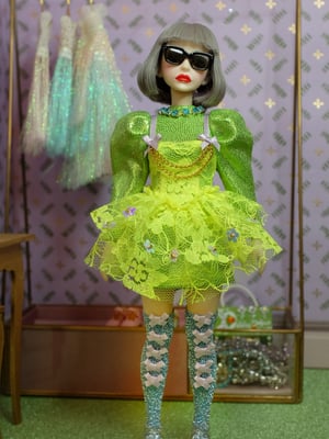 Image of Lounging Linda ~ Electric Dreams Set ~ Green & Chartreuse ~ For Blythe & Cherry