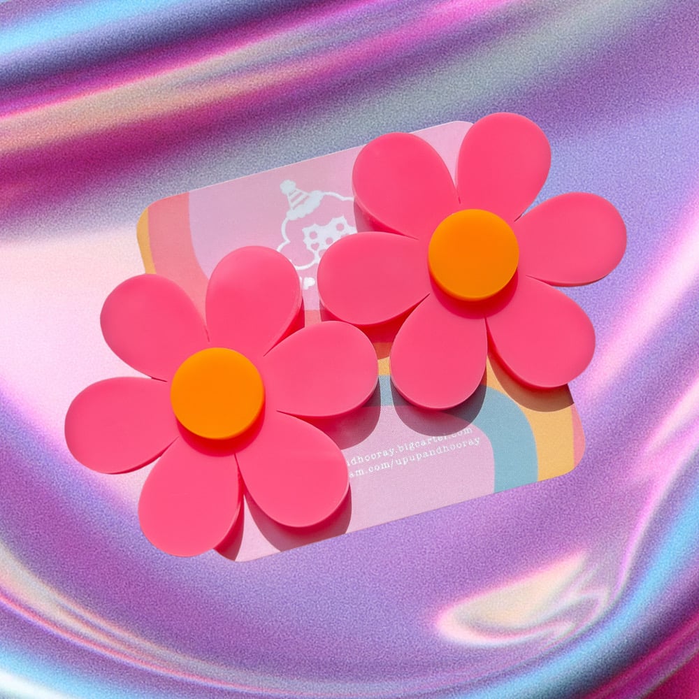 Image of Pink Daisy Clips