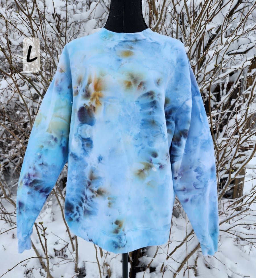 Image of Winter watercolor sweatshirt L