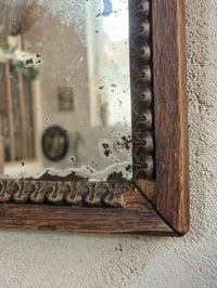 Image 3 of Le miroir mouluré 