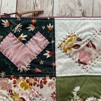 Image 4 of "Garden Party" Large Quilted Hearts Zipper Bag