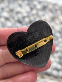 Image 5 of Broche st Valentin au choix 