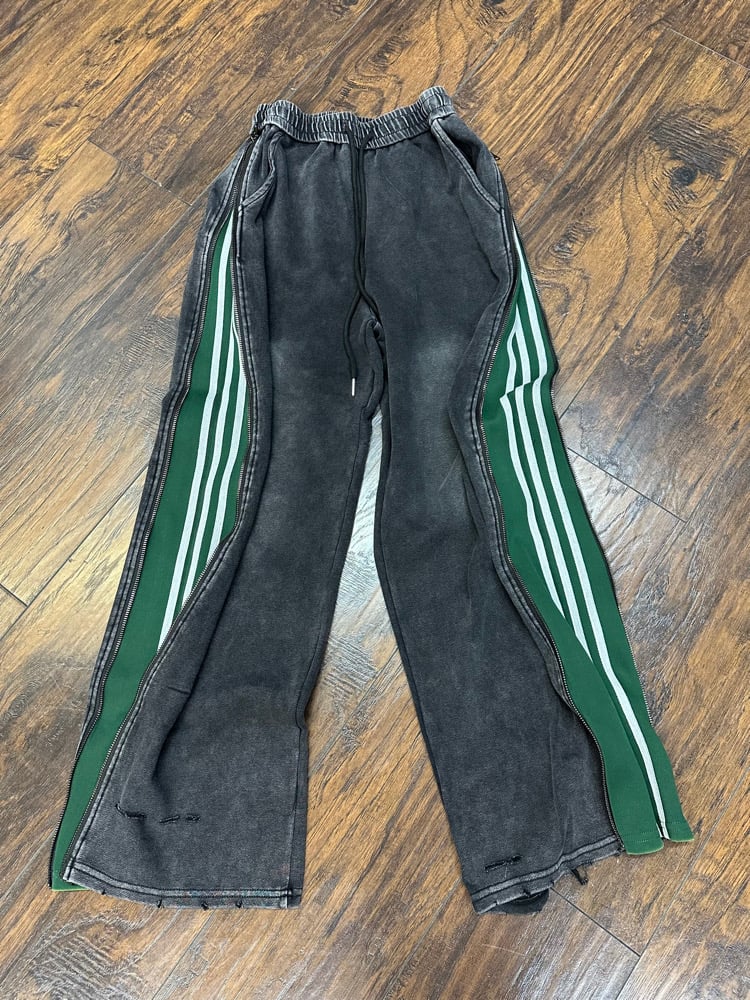 Zip up sweats 