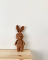 Image 8 of DOUDOU CROCHETÉ lapin noisette