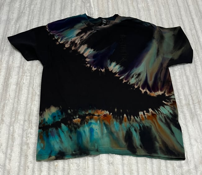 REVERSE ICE DYED T SHIRT (Mermaid's Dream)