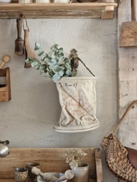 Image 1 of Le seau de pompier 