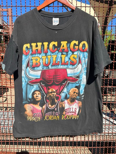 Image of 1996 Chicago Bulls NBA Champions Rap Tee, SIZE: XL