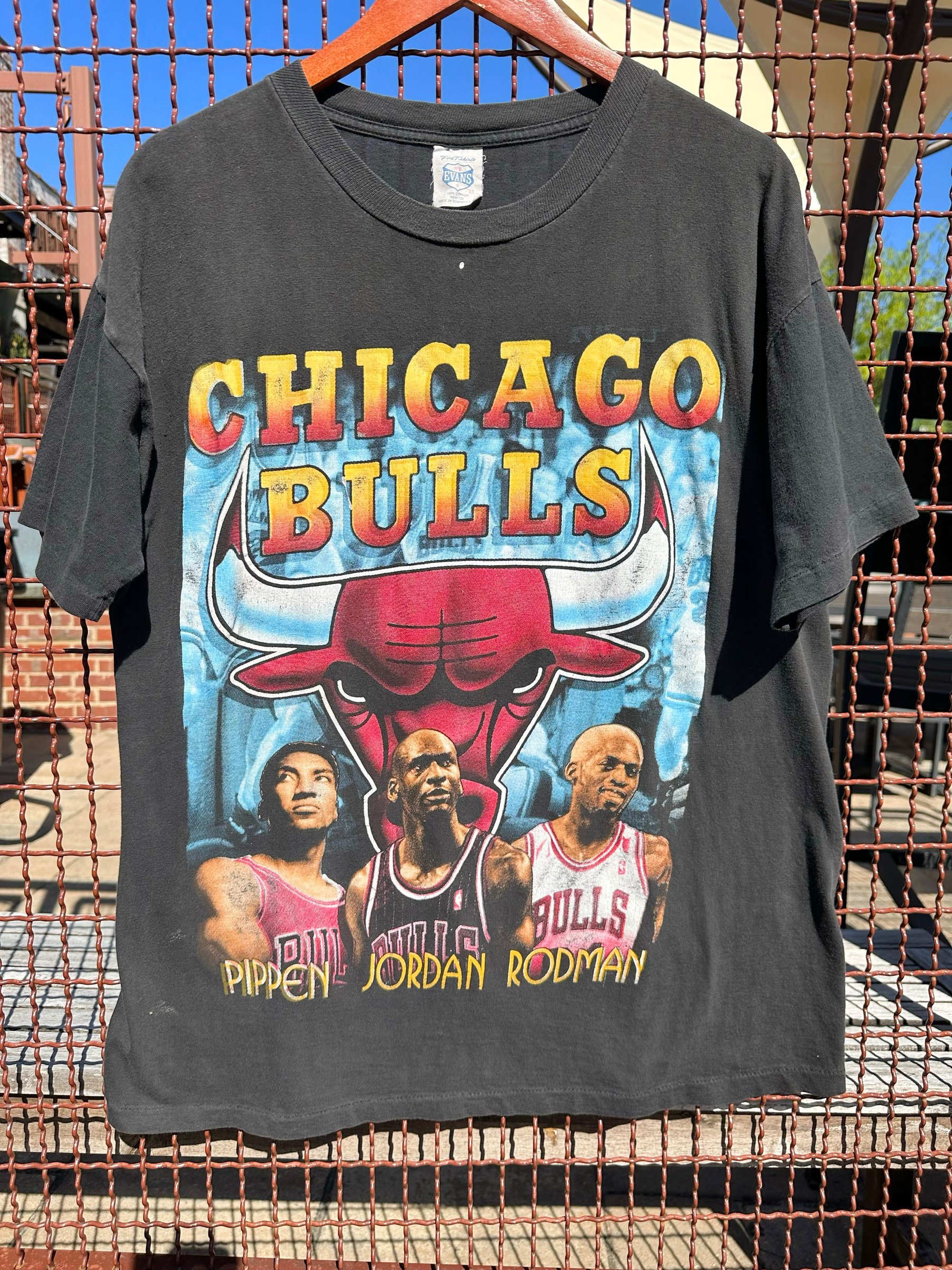 Standout Vintage — 1996 Chicago Bulls NBA Champions Rap Tee, SIZE: XL