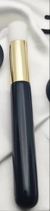 Lash Cleaning Brush