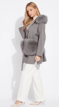 Image 4 of Grey Loro Coat
