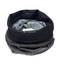 Image 13 of Tunnel scarf 