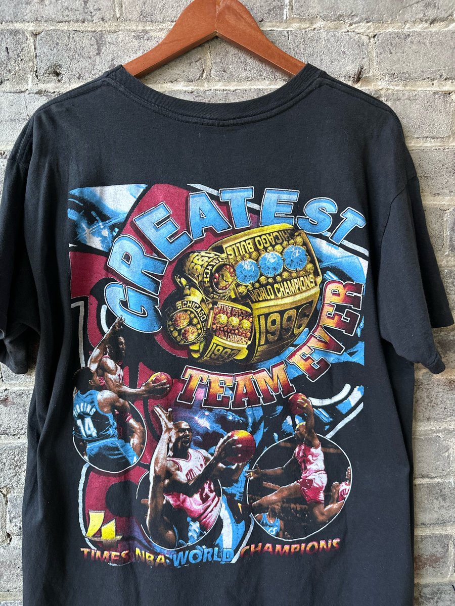 Image of 1996 Vintage Chicago Bulls 4 Times NBA Champions Rap Tee, SIZE: XL