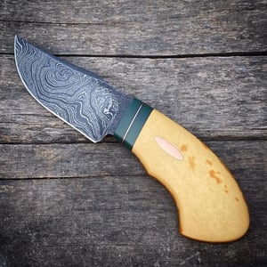 Image of Chub cheddar paper & damascus 
