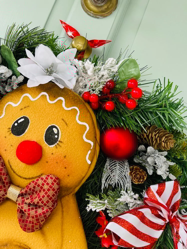 Image of 65cm Gingerbread Wreath 