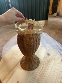 Image 8 of 1950s Tiara & Veil  