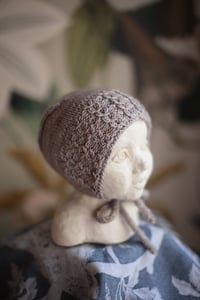 Image 2 of Bonnet Isidor, quail's egg, size 0-3 months