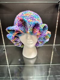 Image 1 of crochet bucket hat with wavy brim Q