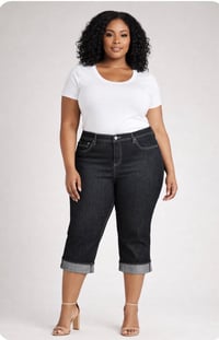 Image 1 of New Sz 18 Ashley Stewart Dark Denim Capri #226*1.4