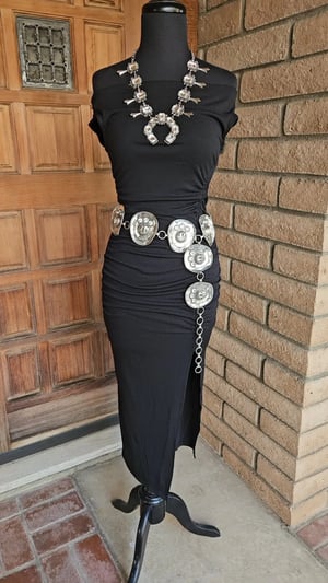 Image of Daisy Ribbed Knit Midi Dress