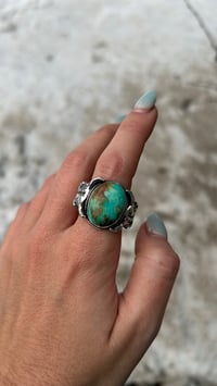 Image 2 of *CUSTOM* DOUBLE SKULL RING