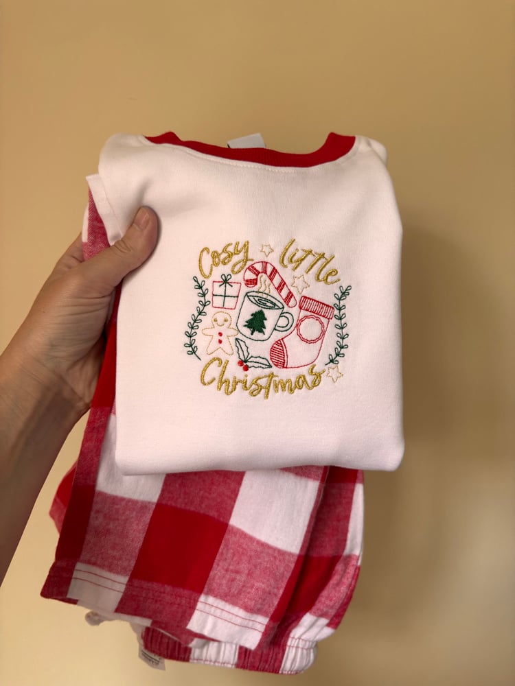 Image of 4-5 check red Christmas pjs