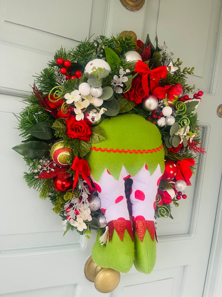 Image of 45cm Christmas Character Wreath 