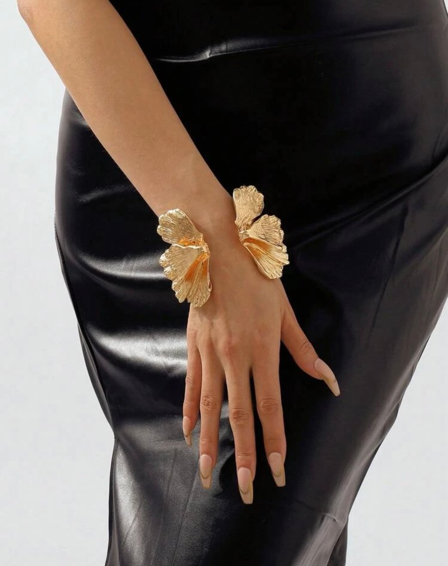 Image of Diosa Cuff Bracelet