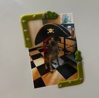 Image 1 of Fused glass asquareagus magnets