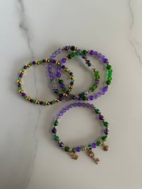 Image 7 of Mardi Gras Tumbler Bracelet Stack – Green, Purple & Gold