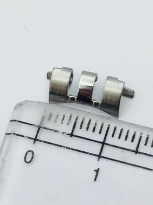 Image of STAINLESS STEEL LADIES WATCH STRAP,TUDOR,11mm,CURVE LUGS,NEW.(TU-7)