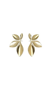 Petali, in gold