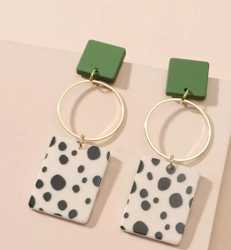 Image of “Retangle Drop Earrings”