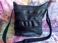 Image 3 of SHOULDER BAG "impac"