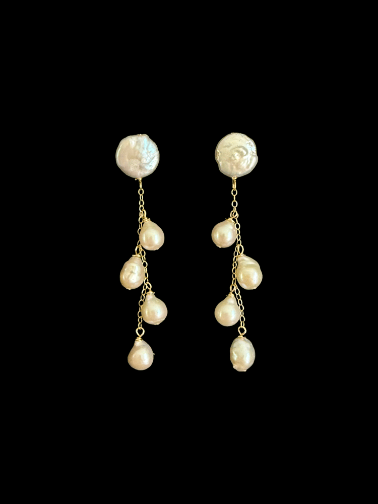 Image of Isla earrings