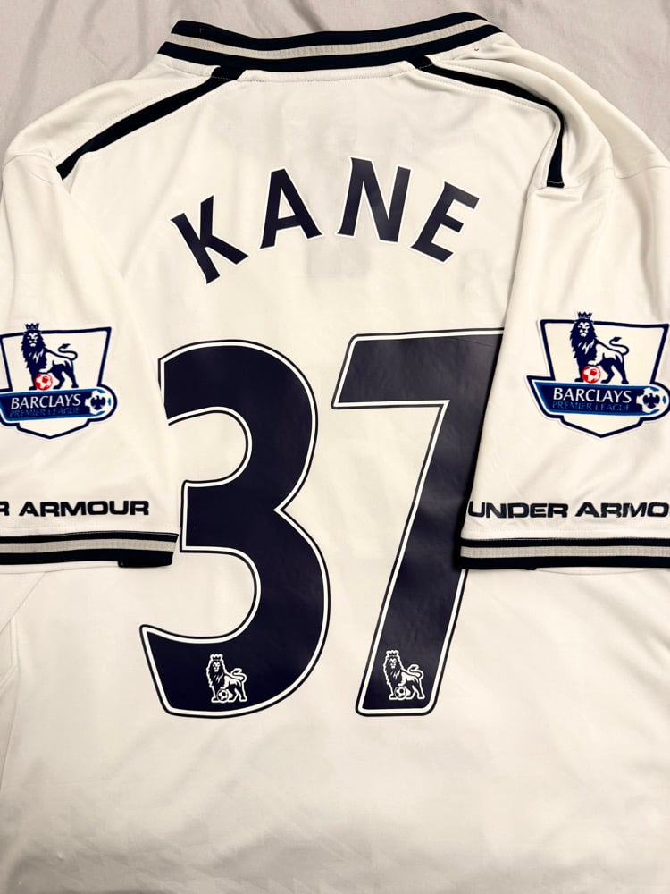 Image of PRE ORDER: Tottenham Hotspur "KANE 37" 2013/14 Home Shirt + PL patches (L)