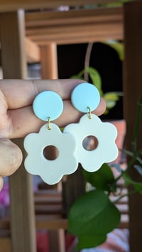 Image 5 of FLOWER CHILD COLLECTION 