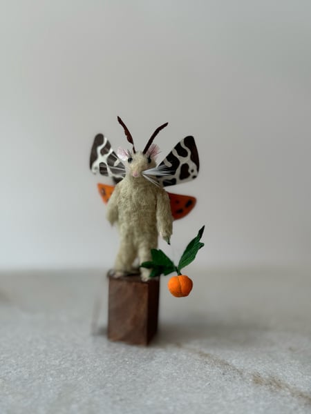 Image of Pumpkin Spice faux taxidermy mouse