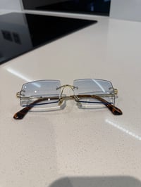 Image 2 of Sea Water Killy Shades 