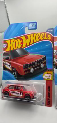 Image 3 of '73 & '18 Honda Civics (Pair)